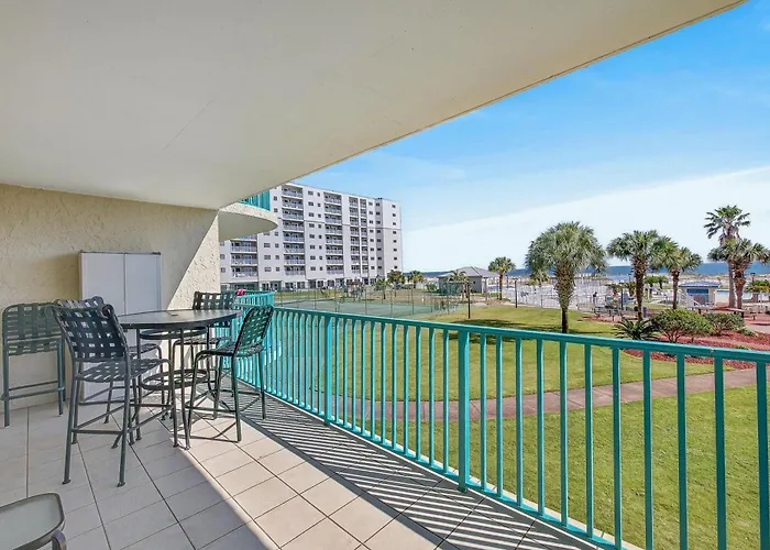 6209 Plantation-palms *